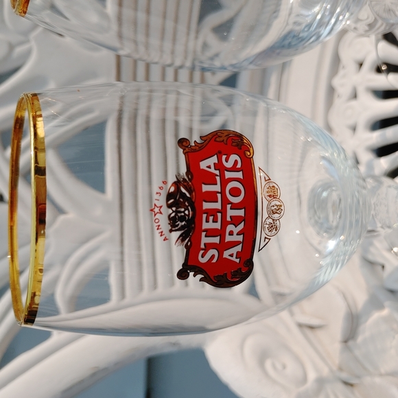 Gold Rimmed Glass Set - Picture 5 of 6